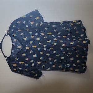 Scrub top minions size M